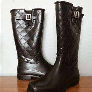 Sperry rain boots